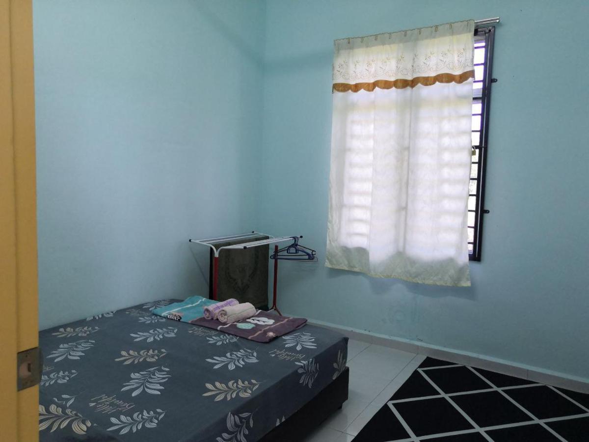 Ummi'S Homestay Besut 瓜拉勿述 外观 照片