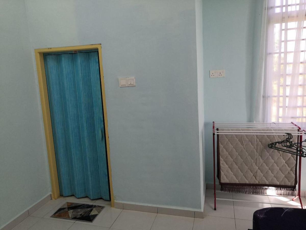 Ummi'S Homestay Besut 瓜拉勿述 外观 照片
